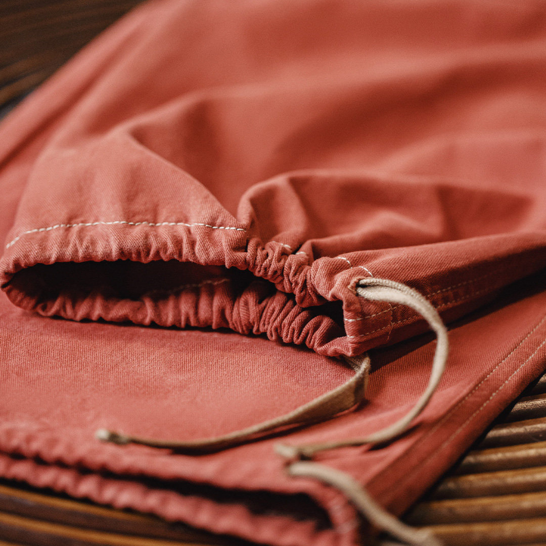 美式復古多口袋明線工裝褲磚紅色直筒闊腿束腳休閒褲男春