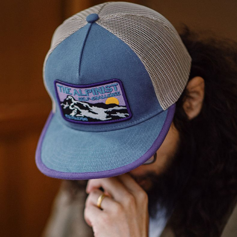 美式復古撞色拼接平沿棒球帽刺繡透氣網眼鴨舌帽男女