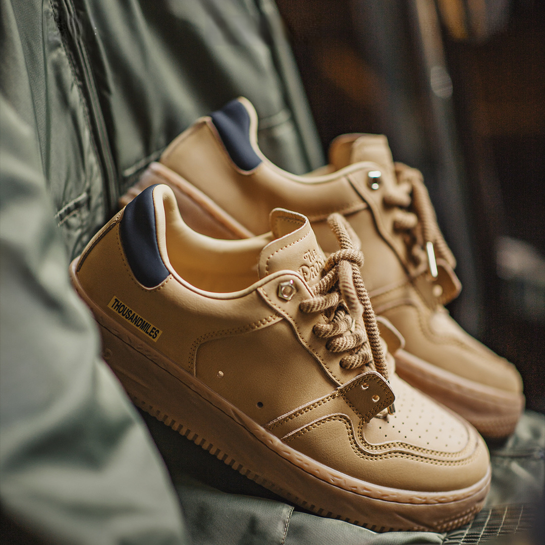 工裝鞋男士冬季新款低幫厚底大黃靴輕便軟底美式復古休閒板鞋