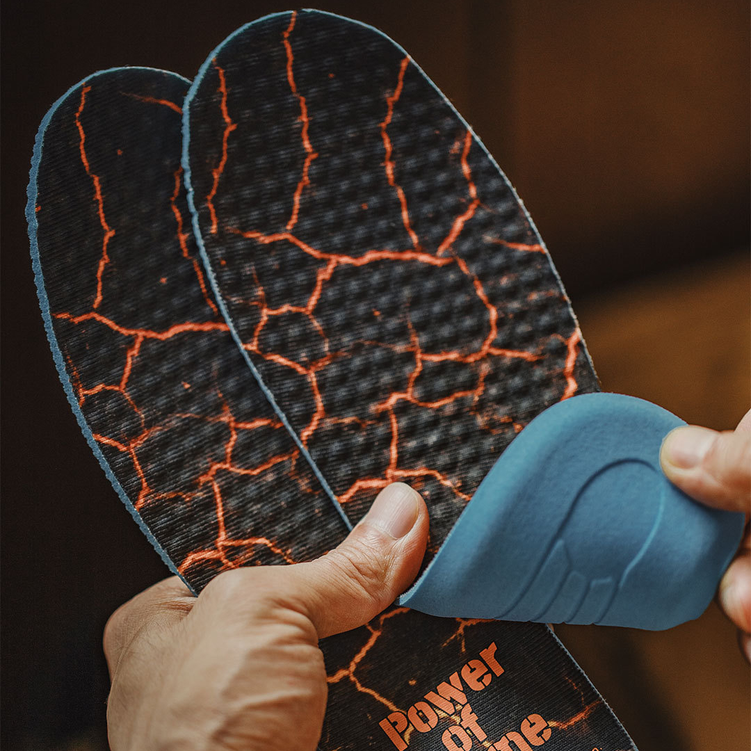 美式火山熔岩厚底板鞋黑色低幫爆裂紋潮流水晶底增高休閒鞋男