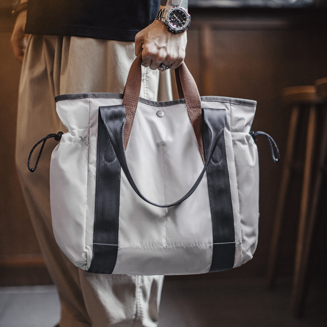 美式單肩包防水白色托特包大容量電腦包通勤百搭手提包男
