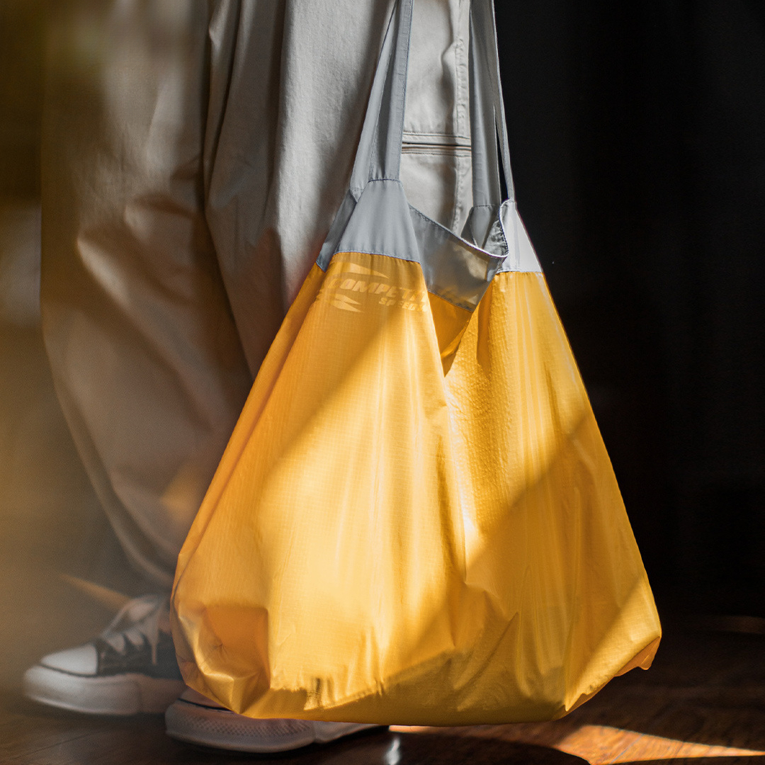 日系摺疊大容量托特包黃色超輕便尼龍戶外通勤旅行手提包