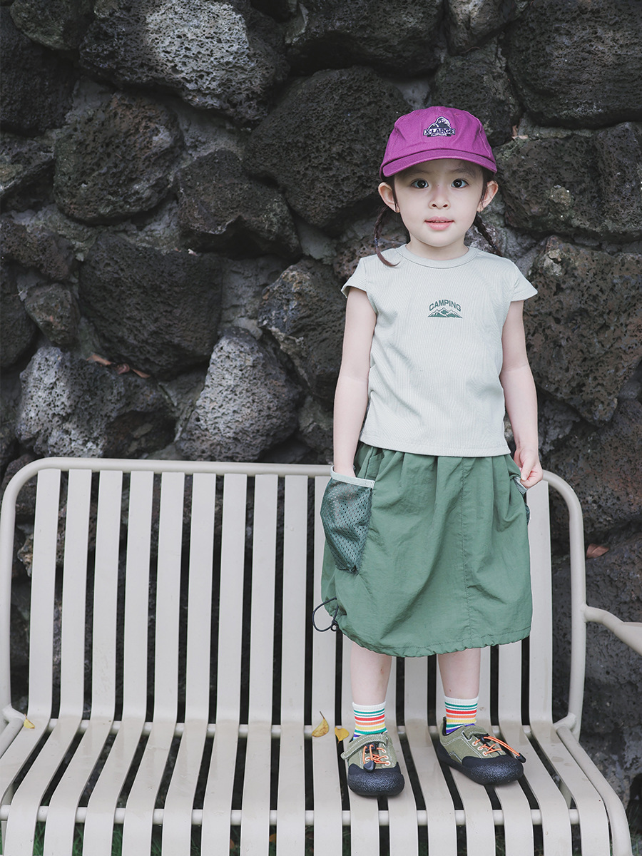 女童山系戶外風百搭短袖T恤