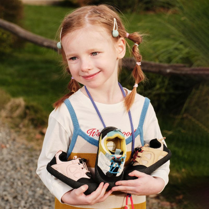 兒童春秋戶外登山運動鞋