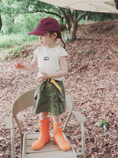 女童山系戶外風百搭短袖T恤