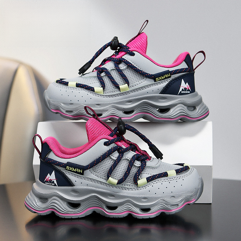 兒童春季透氣中大童跑步鞋