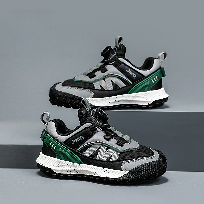 兒童春秋紐扣防滑登山跑步鞋