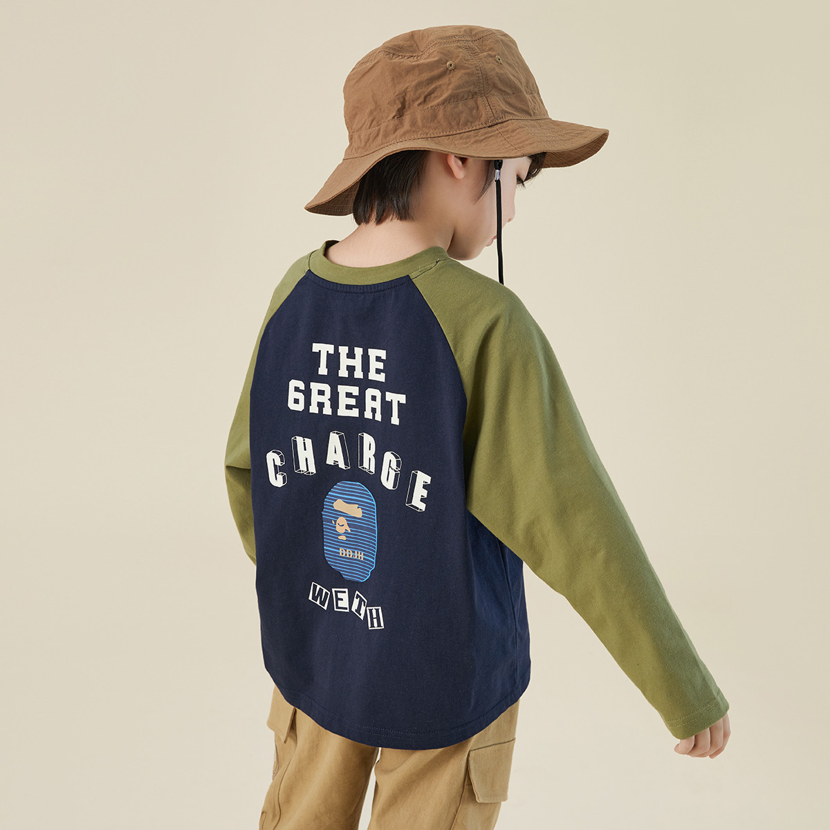 男童春秋印花撞色插肩T恤