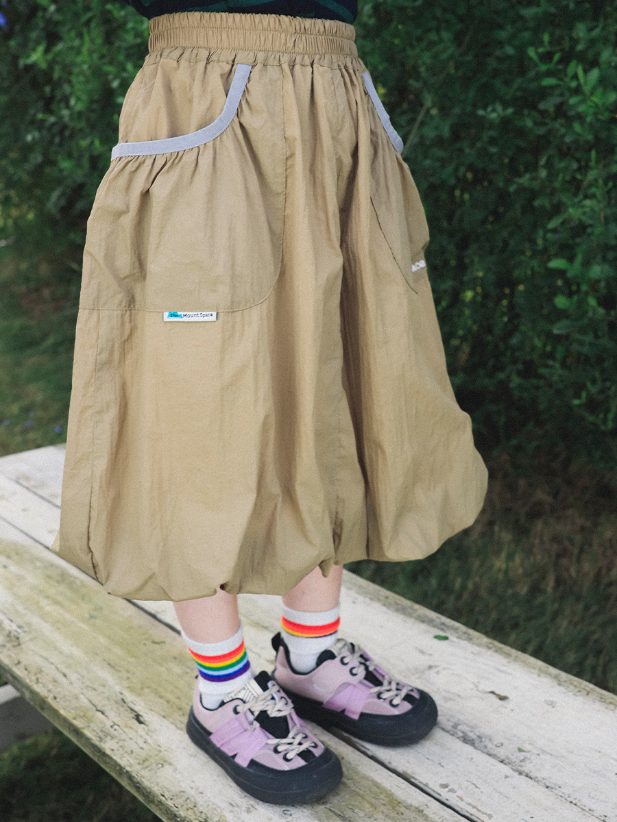 女童春季戶外速乾透氣大口袋鬆緊腰花苞裙