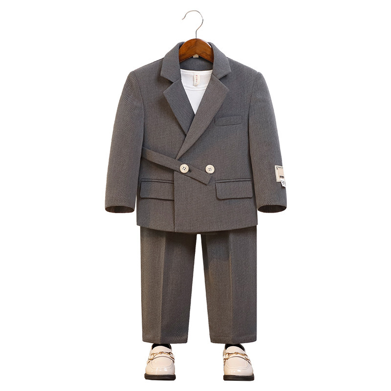 男童設計休閒小西服