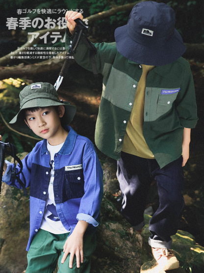 男童春季工裝撞色拼接口袋字母翻領長袖襯衫