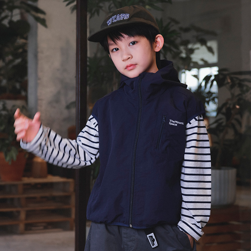 兒童秋季個性網布連帽速乾馬甲