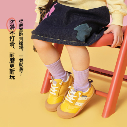 春季兒童防滑防水軟底運動鞋