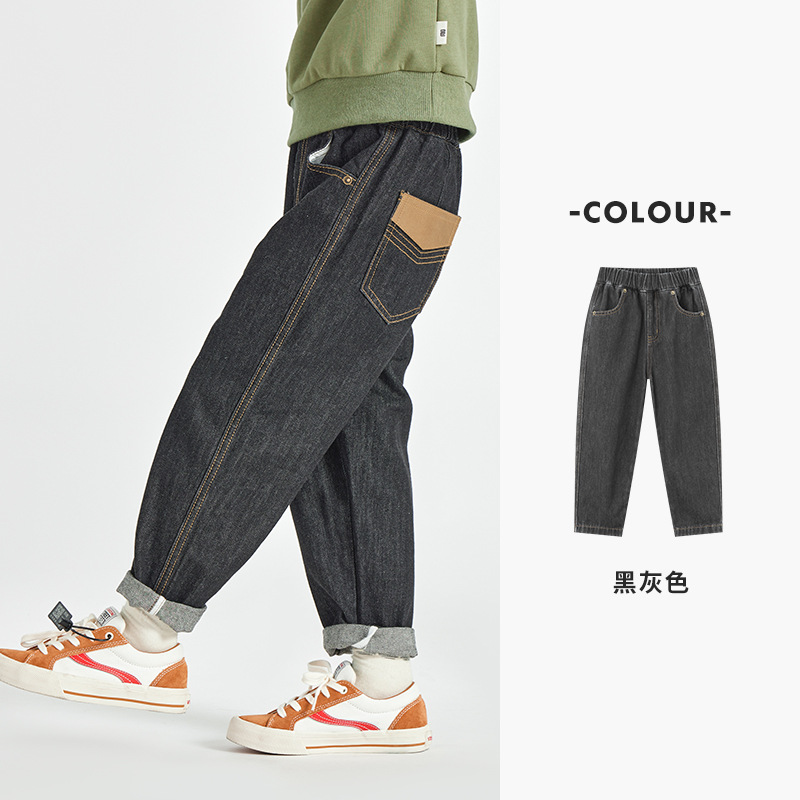  男童皮革拼接水洗牛仔褲