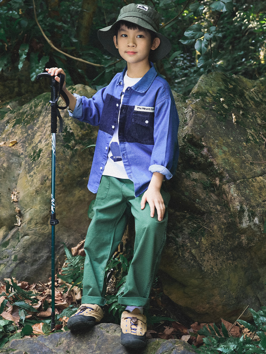 男童春季工裝撞色拼接口袋字母翻領長袖襯衫