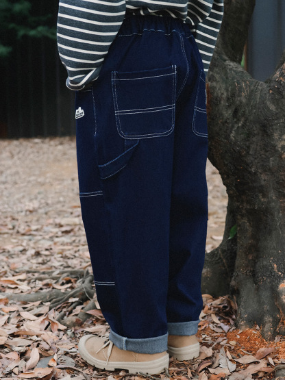 男童明顯設計感牛仔工裝直筒褲