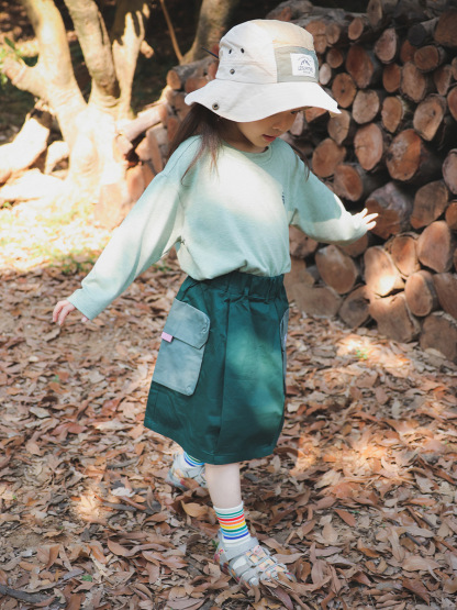 女童山系薄款撞色口袋涼感工裝裙子