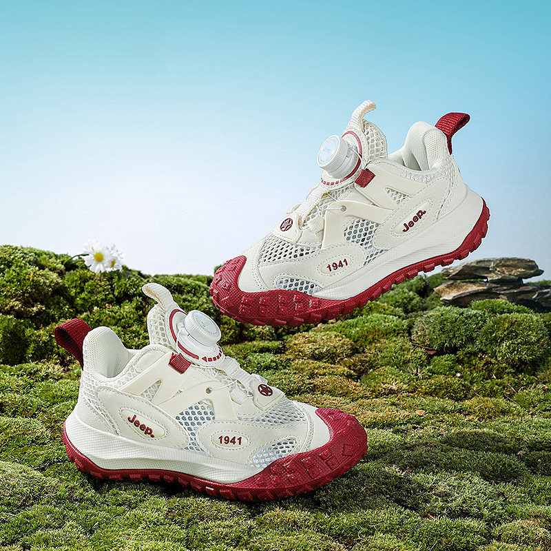 兒童春秋紐扣防滑登山跑步鞋