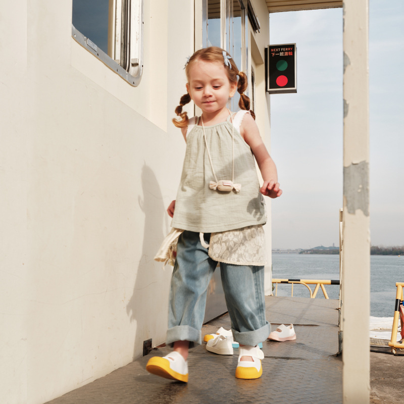 兒童春夏透氣網鞋