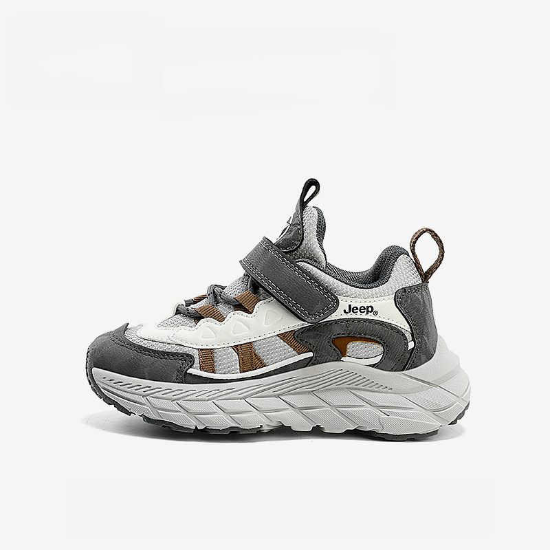 兒童輕便透氣防滑跑步運動鞋