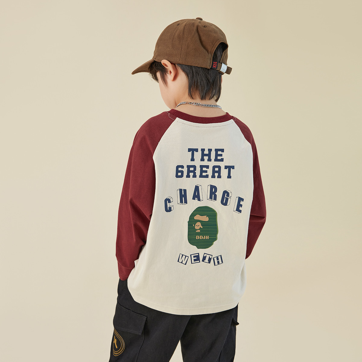 男童春秋印花撞色插肩T恤