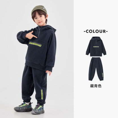 男童冬季搖粒絨印花兩件套