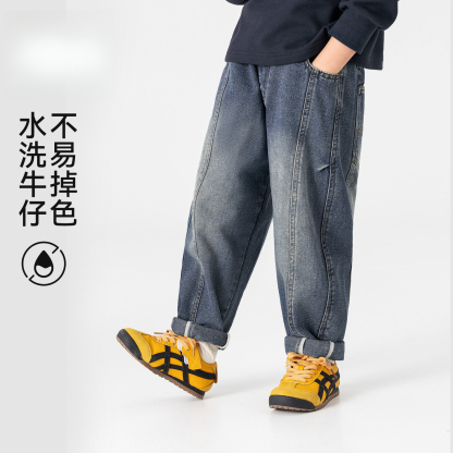 男童春秋款分割刺繡百搭牛仔褲