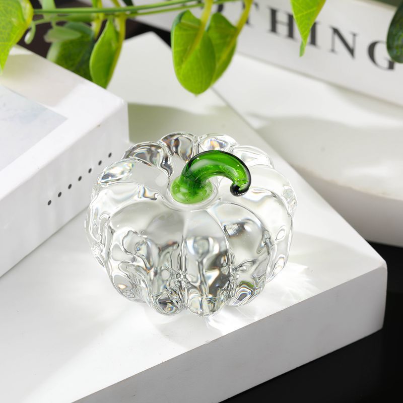 Glass Crystal Pumpkin Figurine Decorative Pumpkin Ornament, Realistic Fruit-Inspired Desk Decor for Home & Office, Halloween Gift - MyFaceSocksAU