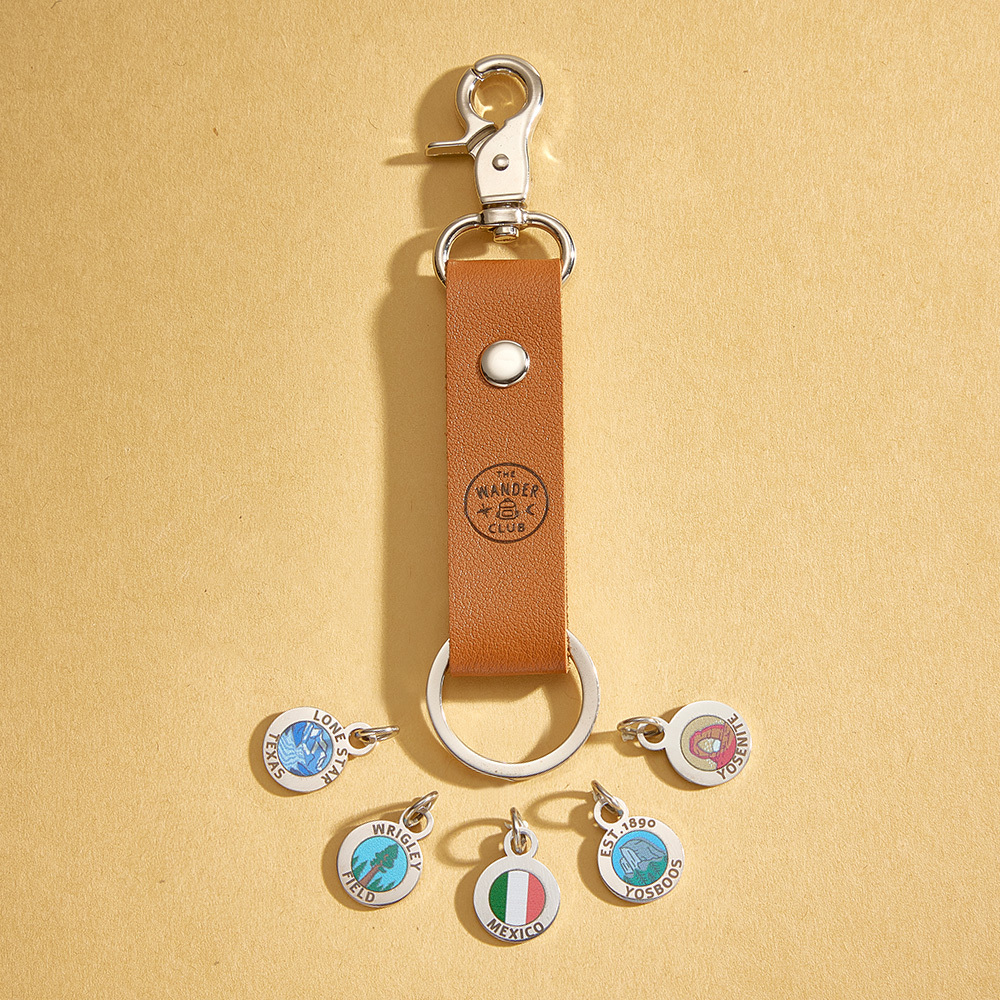 Personalized Tokens Keychain Holder Key Chain Car Accessories Keychain Groomsmen Gift for Him Dad Men Gift for Birthday Custom Engraved - MyFaceSocksAU