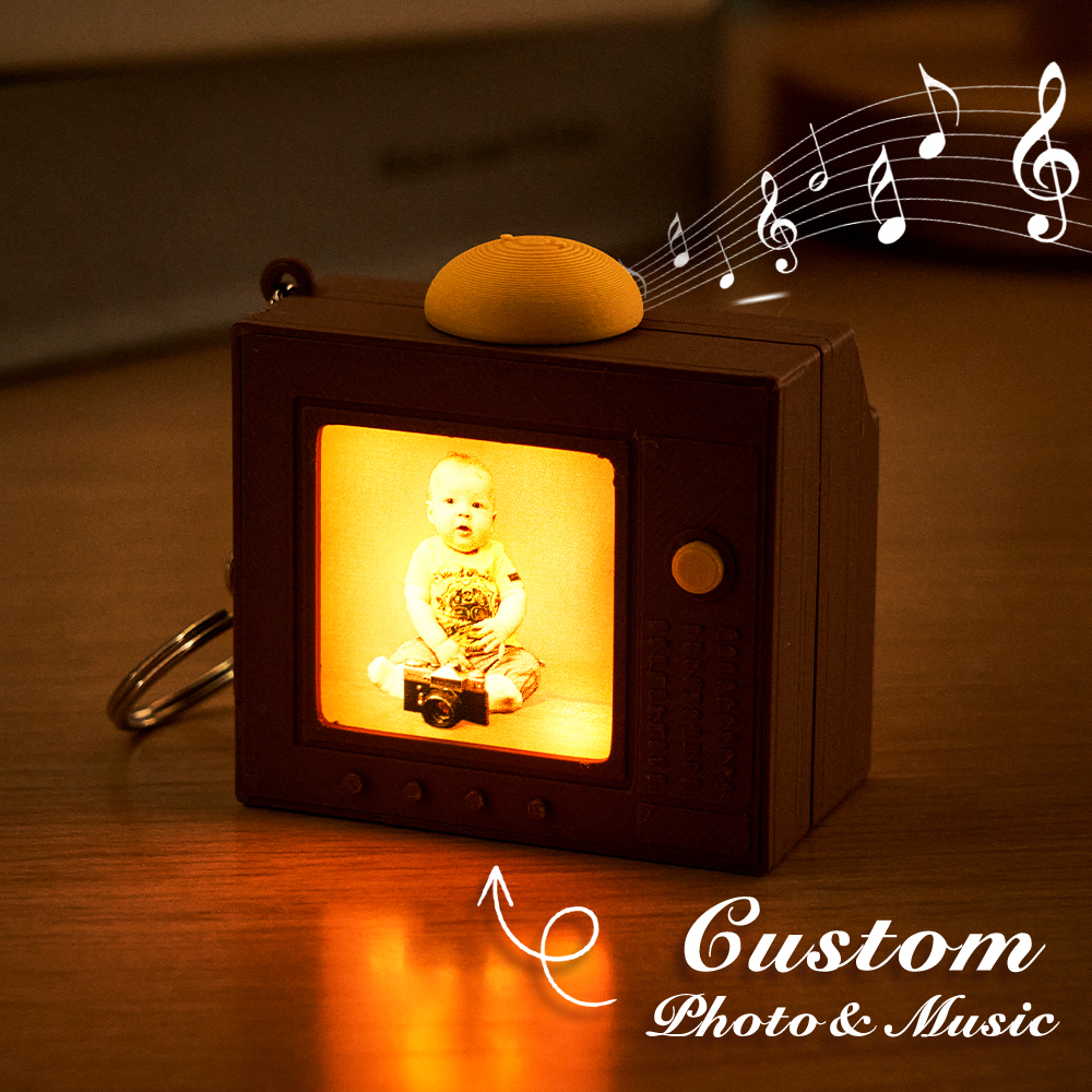 Custom TV Music Box KeychainPersonalized Photo Song Retro Mini Television Pendant - MyFaceSocksAU