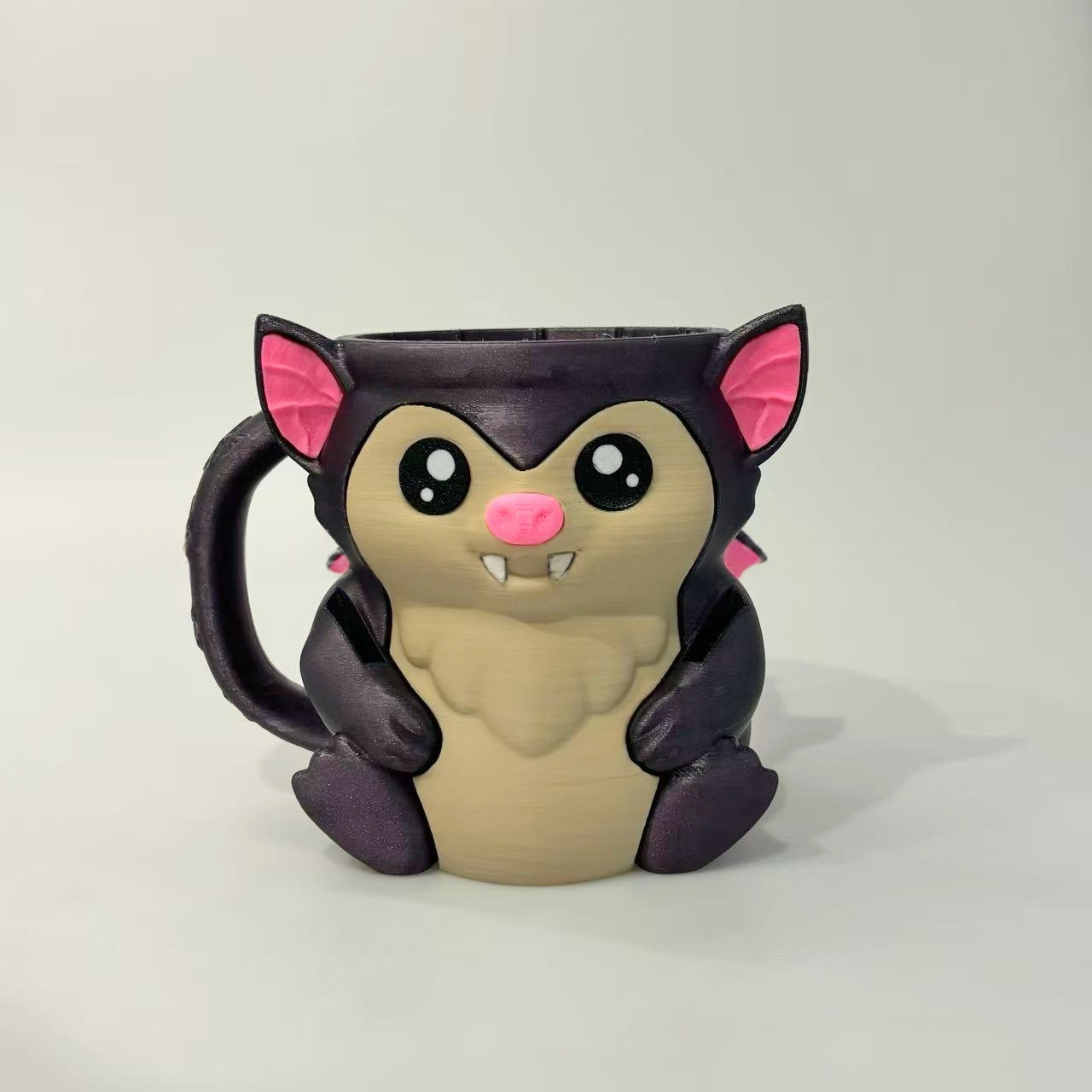 Cute Animal Style Ice Cream Pint Holder with Handle and Spoon Reusable Antifreeze Cooler Sleeve for Ice Cream, Drinks, and Desserts Funny Gifts for Ice Cream Lovers Christmas Gifts - MyFaceSocksAU