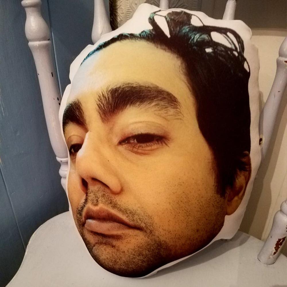 Custom Photo Face Pillow 3D Portrait Pillow-bighead - MyFaceSocksAU