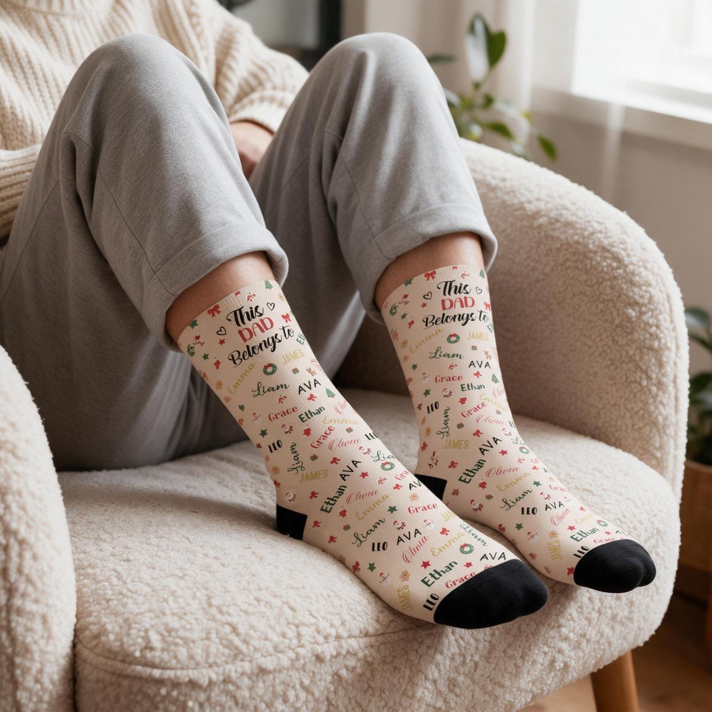 Personalized Christmas Socks with Names – Family Matching Holiday Gift for Dad, Mom, Kids - MyFaceSocksAU