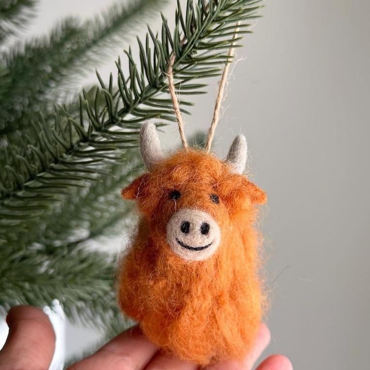 Needle Felted Highland Cow Ornament Fair Trade Ornament Handmade Wool Felt Highland Cattle Decor Cute Holiday Tree Hanging Decoration Multiple Colors Available - MyFaceSocksAU