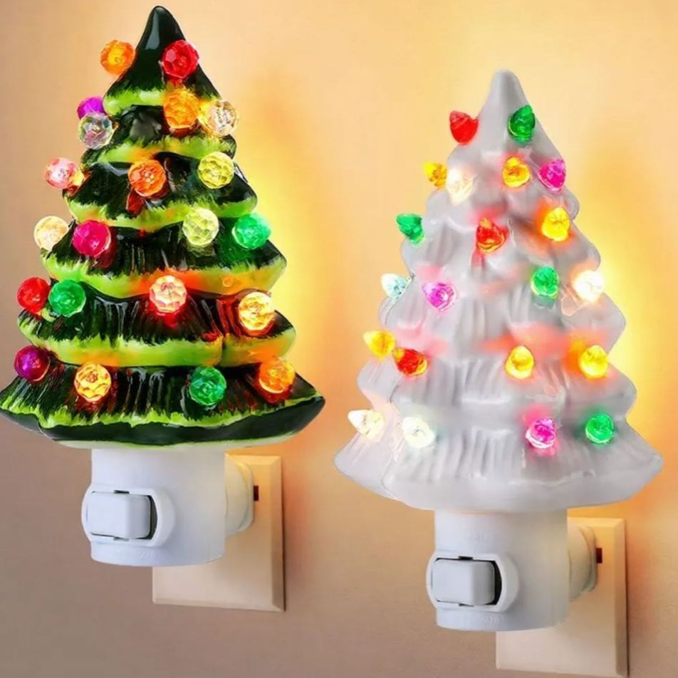 Christmas Tree Ornament Decor Creative Resin Christmas Decoration for Home Yard & Holiday Display US Plug Version - MyFaceSocksAU
