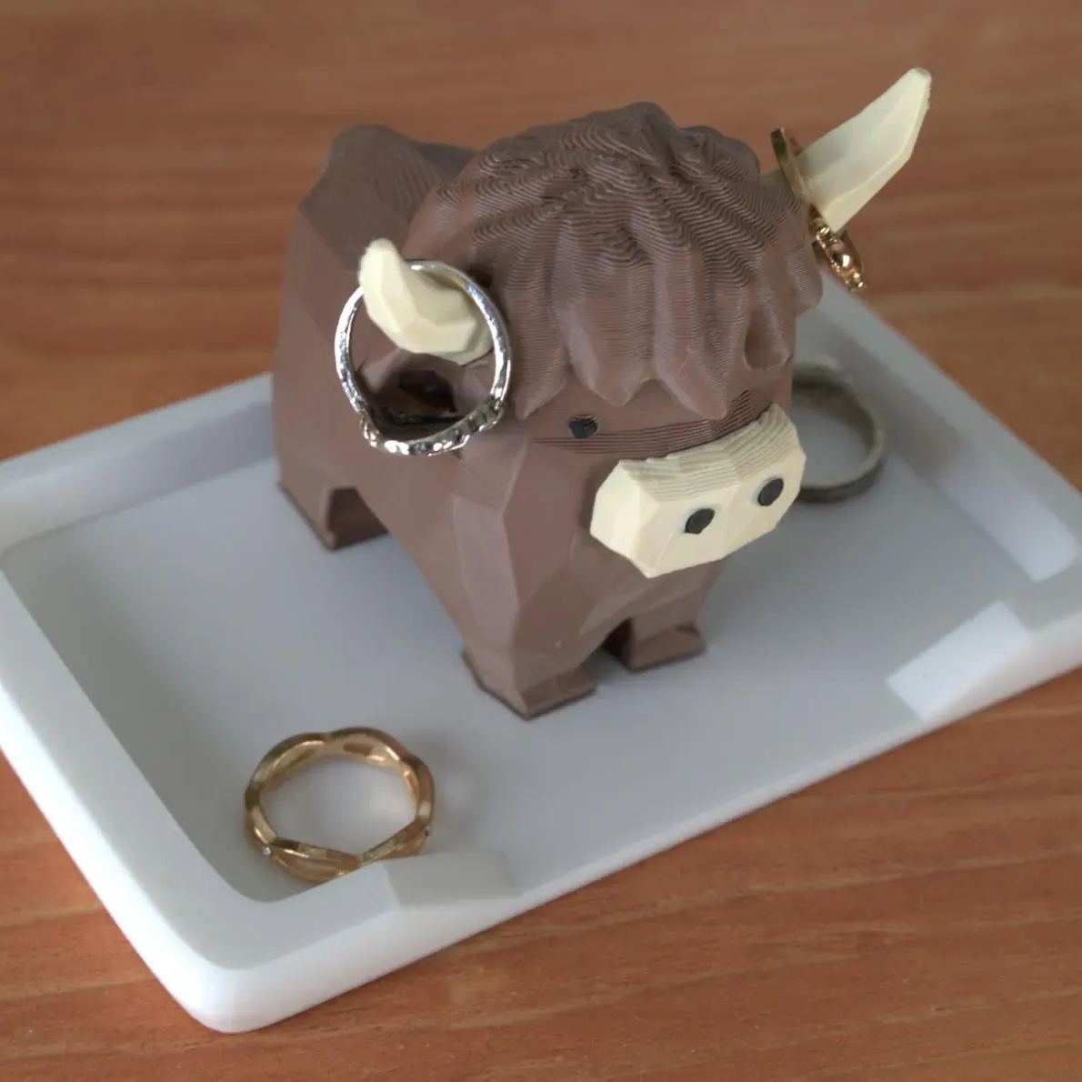 Highland Cow Ring Holder Highland Cow Decor Gift Ring Dish Unique Cute Ring Holder for Ring Display - 3D printed plastic - MyFaceSocksAU