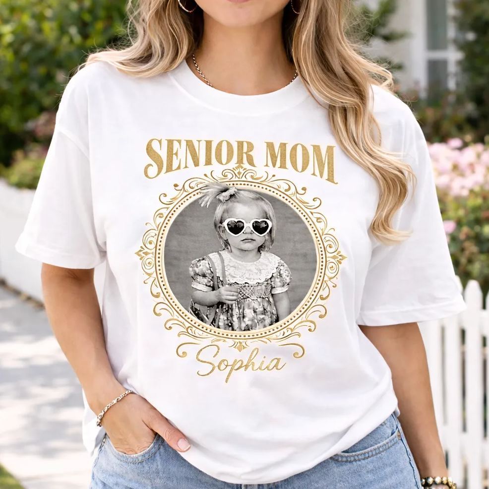 Custom Vintage Photo And Year Senior - Personalized Shirt Mother's Day Gift For Mom - MyFaceSocksAU