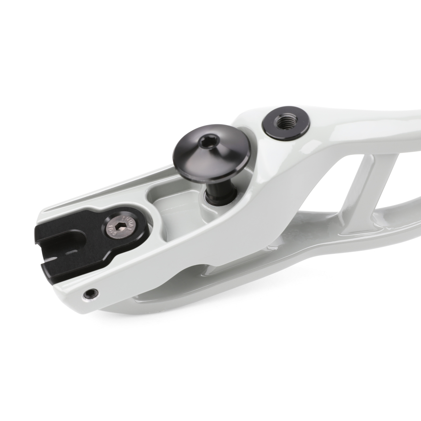 Sebastien Flute NEO 25" ILF Recurve Bow Riser LH RH