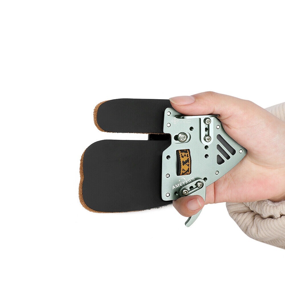 Recurve Bow Finger Guard Tab Leather Protector Gear Target Hunting