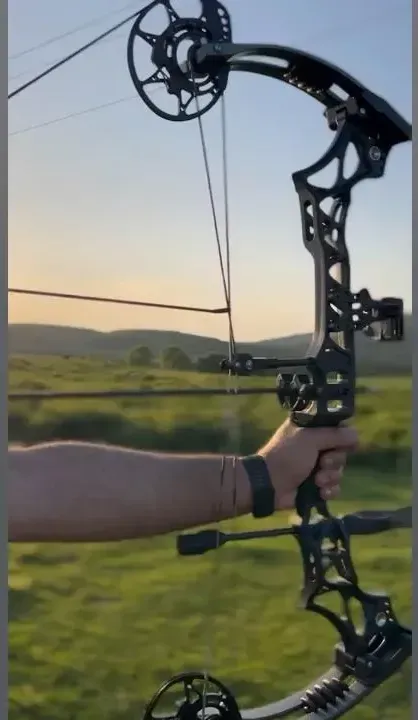 Junxing M128 Hunting Compound Bow Set 30-70lbs High-Speed 340 FPS