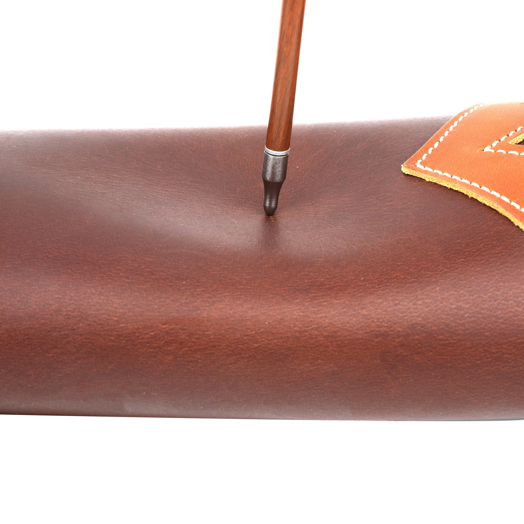 Traditional Archery Quiver 20-Arrow Capacity Cowhide