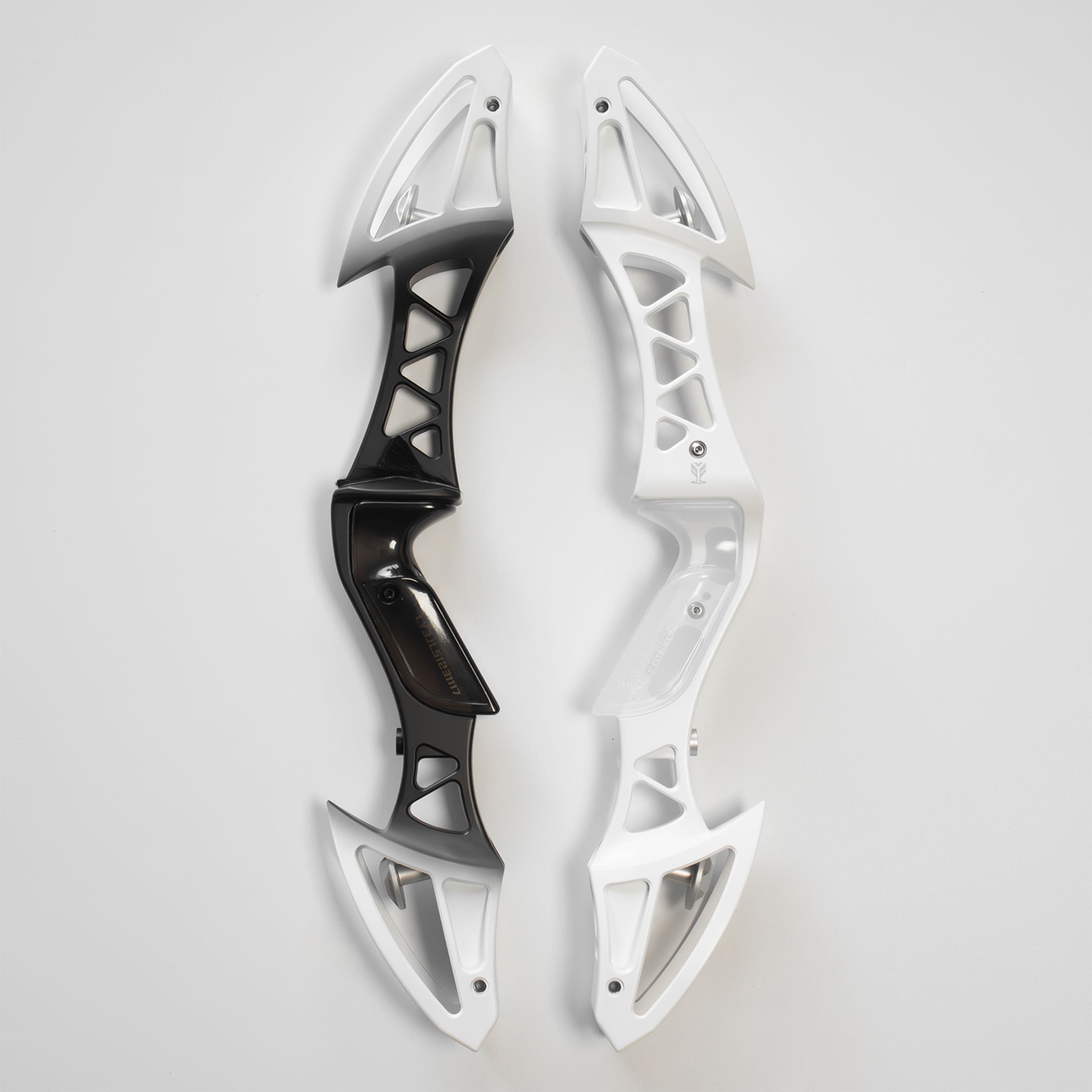 FENGYU Takedown Recurve Bow Set 22-60LBS RH ILF Bow Shooting