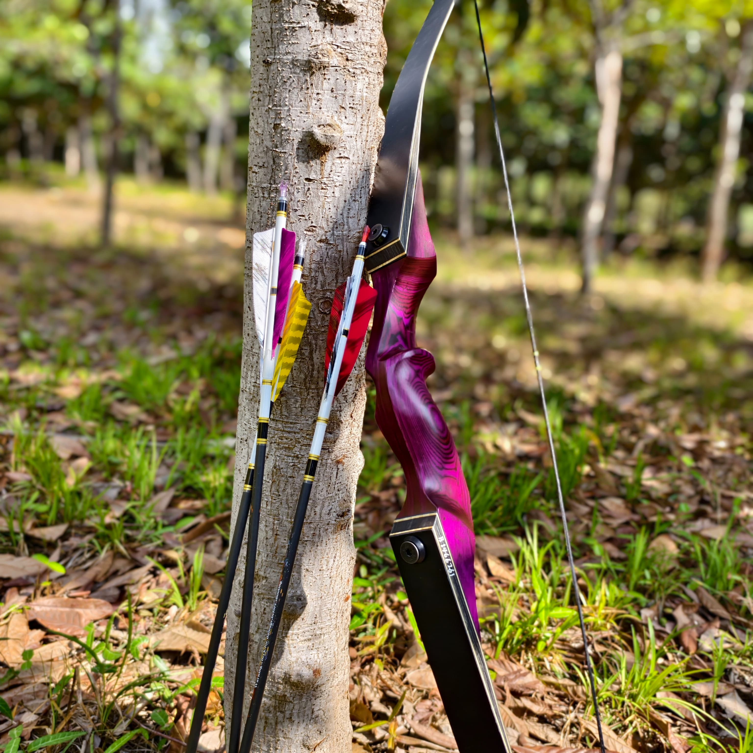 Black Hunter Longbow Recurve Bow and Arrows Set Hunting LH RH