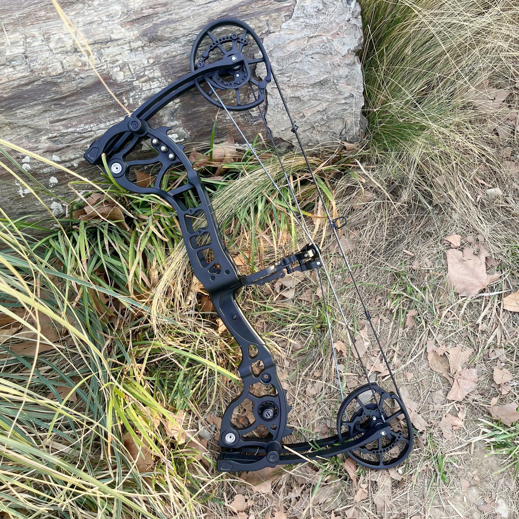 JUNXING Compound Bow 30-70lbs Archery Hunting Shooting