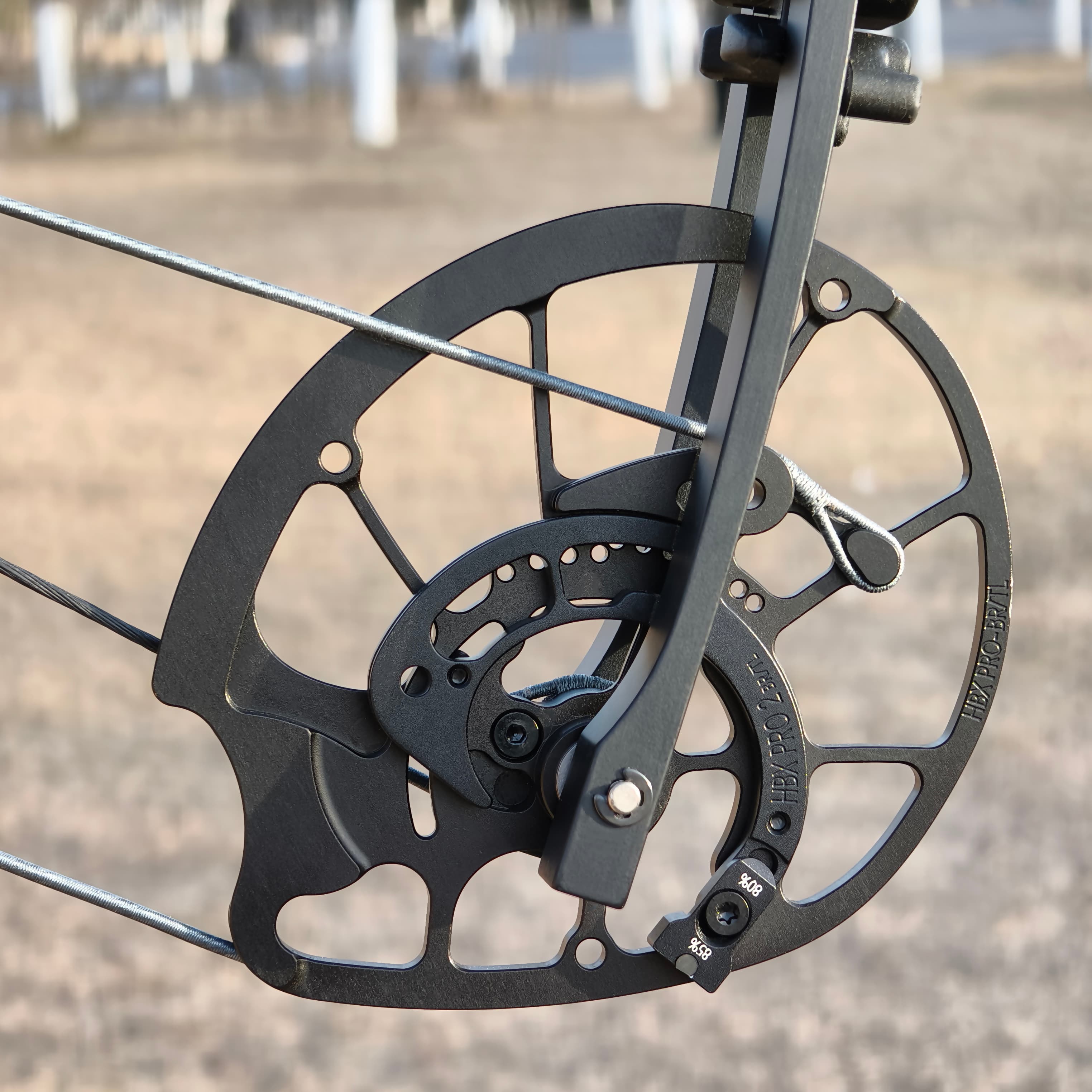 JUNXING H21 Archaery Hunting Compound Bow CNC 40-70 lbs Adult 342fps RH