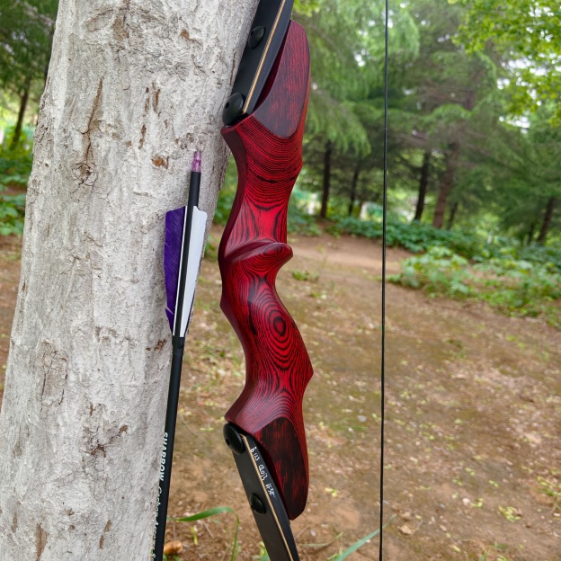 Rock Bear Recurve Bow and Arrows Kit Hunting RH 20-60lbs