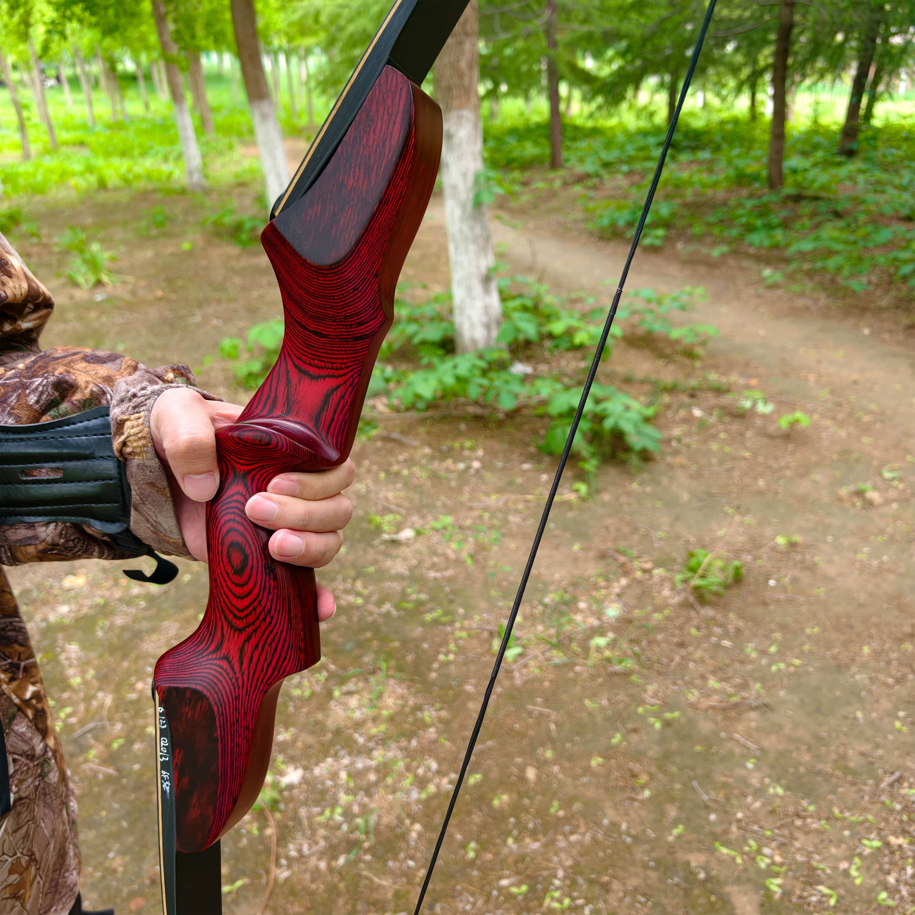 Rock Bear Recurve Bow and Arrows Kit Hunting RH 20-60lbs