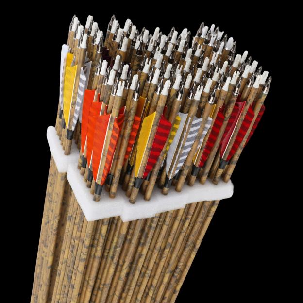 30 Inch Carbon Arrows 500 Spine 4 Inch Feathers