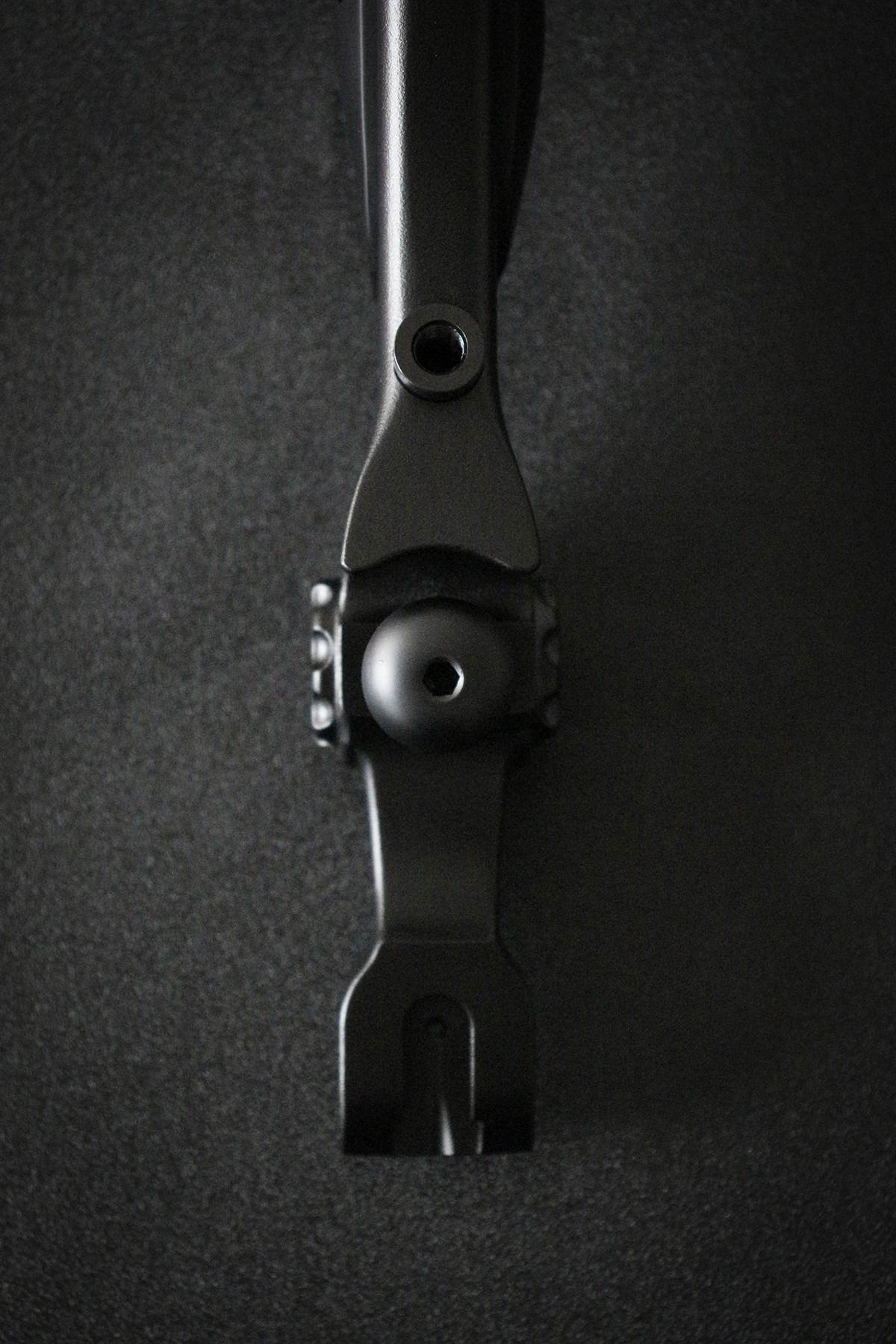 Bosen 17" Aluminum Alloy ILF Riser with 3D ABS Grip