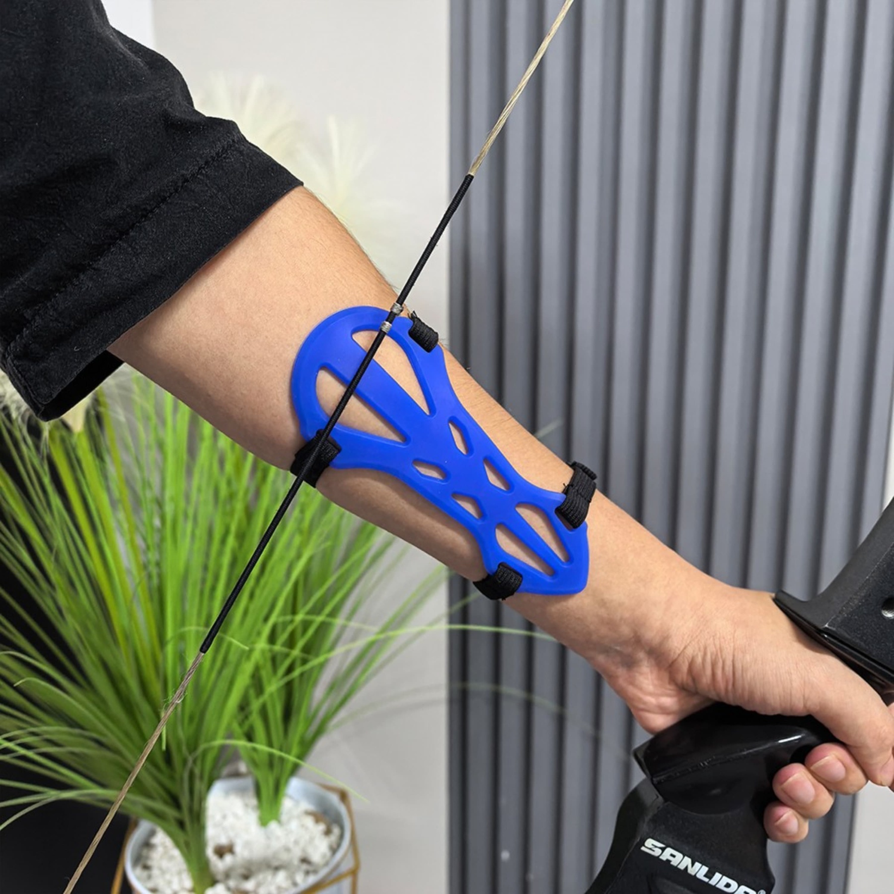 Archery Arm Guard Forearm Protector Adjustable Hunting Shooting